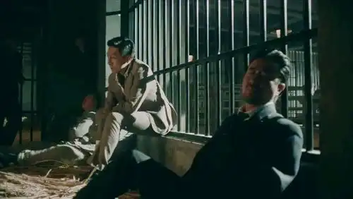 潜伏作者再次出手,使前行者实现了谍战剧的新突破
