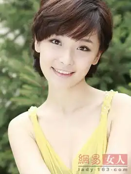 一夜爆红vs打死都捧不红的明星韩雪景甜张亮鸟叔小沈阳
