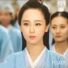 杨紫新剧欢乐颂开播从小雪到邱莹莹杨紫脸上变化了多少
