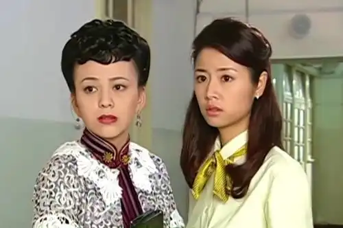 情深深雨蒙蒙陆家3个女儿全是悲剧,依萍要钱那里早有暗示
