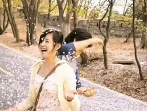 金秀贤演的短剧落樱的女主角张天爱是什么人呀
