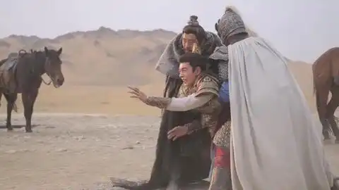 东宫花絮生病吻戏花絮李承鄞小枫