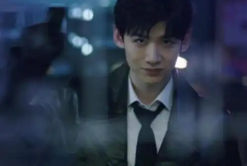 城池营垒央视上星后,白敬亭被曝拍网剧,搭档小9岁女明星