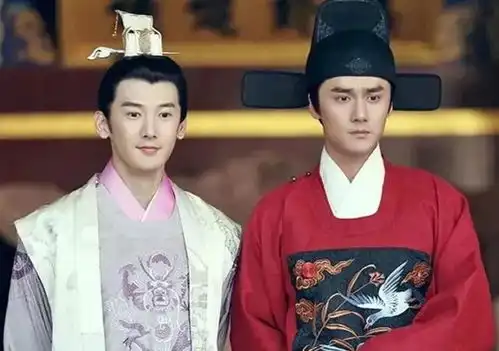 可怕的报复手段仆人让他头顶发绿,于是设计让仆人拖垮了身子骨