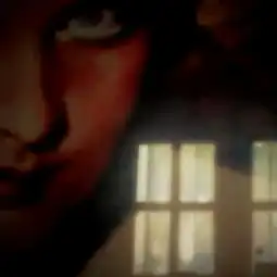 老洋房与旧电影海报魂断蓝桥
