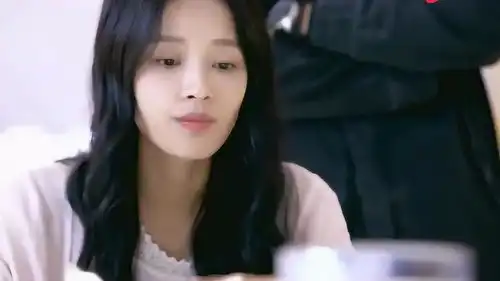 凉生,我们可不可以不忧伤美女要找新工作,结果凉生给她指明出路