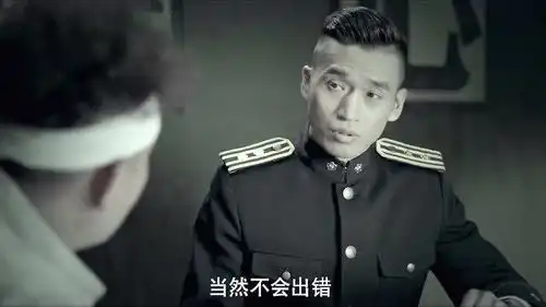 剃刀边缘许从良靠智商自救,和白科长说了几句话,竟然不用死了

