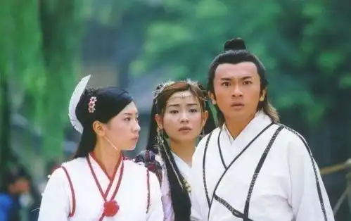 当年,倚天屠龙记上映时,苏有朋放狠话收视率破7就裸奔
