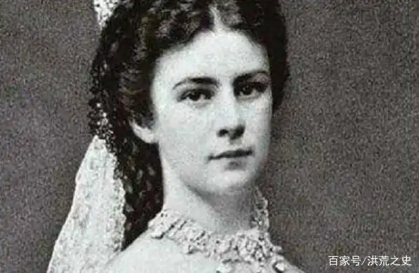 百年前各国王妃,最后一位长相太另类却有13人为他自杀