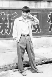 山楂树之恋再曝定妆照李彦明饰演李健康
