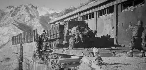 血战长津湖之三炸水门桥美陆战一师遭组建以来最惨痛失败