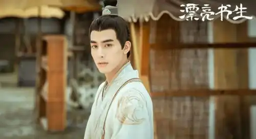 以家人之名热播,一部披着家庭剧外皮的玛丽苏爱情剧