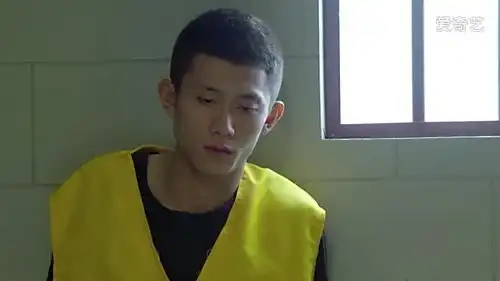 明星入狱影视照,张一山吴京梁家辉周润发你觉的谁最霸气
