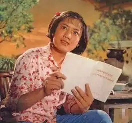 留给曾经的美好童年记忆中的金色岁月中的老电影剧照