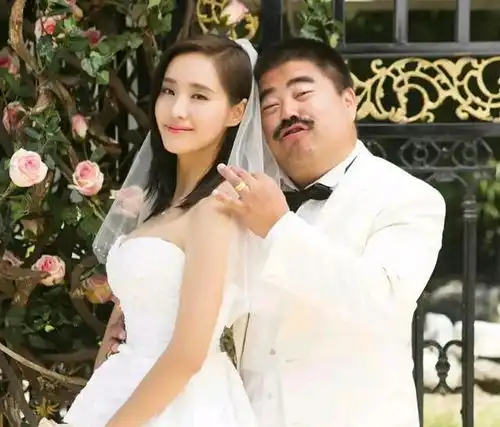 失业艺人的现状,董岩磊卖烧烤,刘金卖茶叶蛋,苏醒网上求工作
