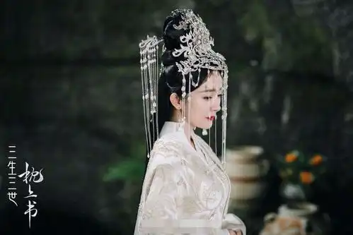 杨幂跳狐狸舞机灵可爱,休闲服也美丽灵动,和白浅上神完全两个样
