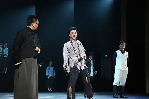 广西大型红色题材话剧谭寿林在贵港首演
