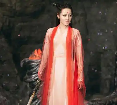 三生三世枕上书又有新剧照来了,高伟光三个造型每个都很帅