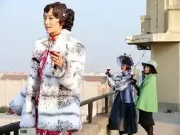 金大班皮草造型曝光范冰冰艳丽脱俗