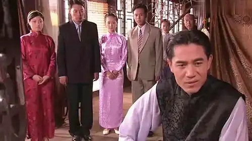 大宅门佳莉大婚办完,给老太太道喜,老太太怕是不行了