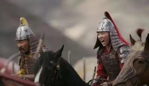 花木兰再出剧照,刘亦菲造型太飒,为贴切角色用土抹脸