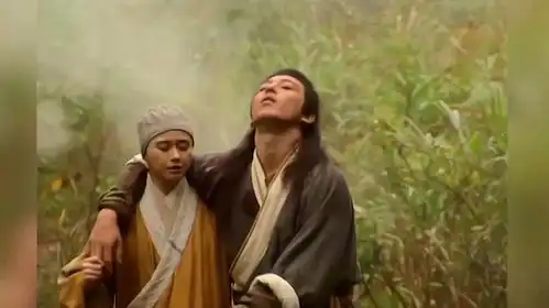 笑傲江湖5刘正风身受重伤,临终前与曲洋合奏笑傲江湖
