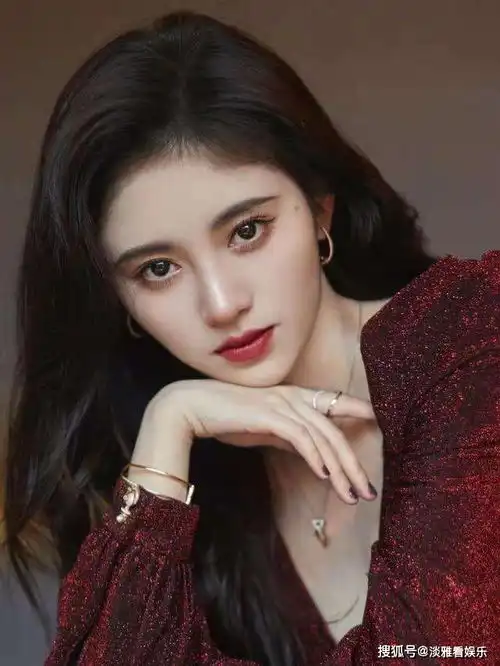 如意芳霏发布最新剧照,四千年美女主演,男主还是她的老相识