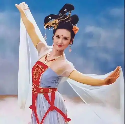 被冯小刚称为仙女的她,一辈子就拍了一部戏,65岁依然美若少女