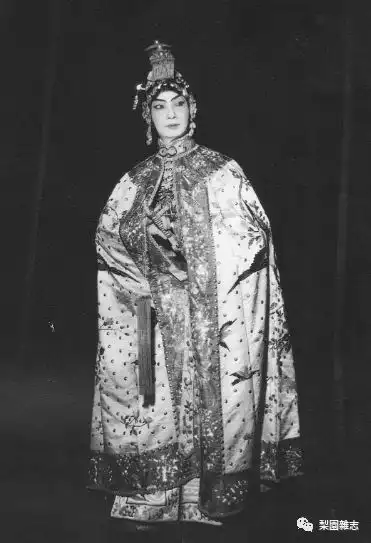 刘连荣与梅兰芳先生合演霸王别姬所得