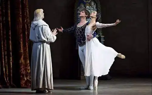 罗朱到底有多经典数数有多少作曲家为它谱写过旋律就知道
