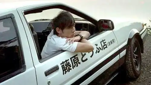 漫画改编的电影,周杰伦陈冠希同台飙戏,体会漂移和速度的感觉