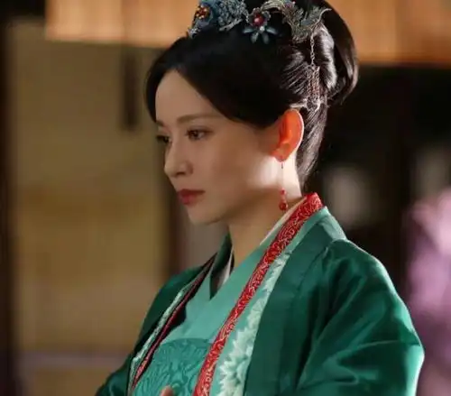 知否盛墨兰为什么会将一手王炸的牌打得稀烂
