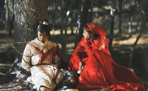 彭小苒东宫后另一新剧男主演技不输陈星旭,剧照糖分超标了