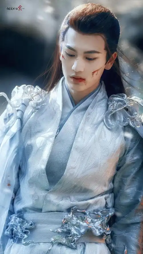 苍兰诀长珩变萧润爱上小兰花,赤地女子人间意中人竟是东方青苍
