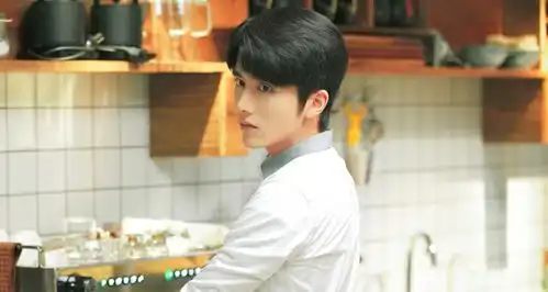 张新成是以家人为名出品人,为何选做配角粉丝夸他明智