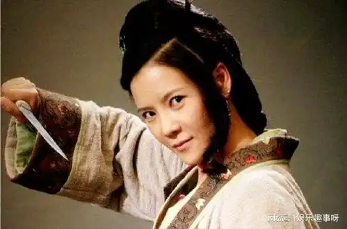 传家甩脸当家祖母的顾姨,不仅颜值高演技好,戏外人生更精彩
