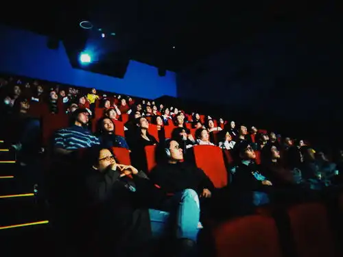 触不可及超前点映获好评,三位好莱坞大牌打造温情电影