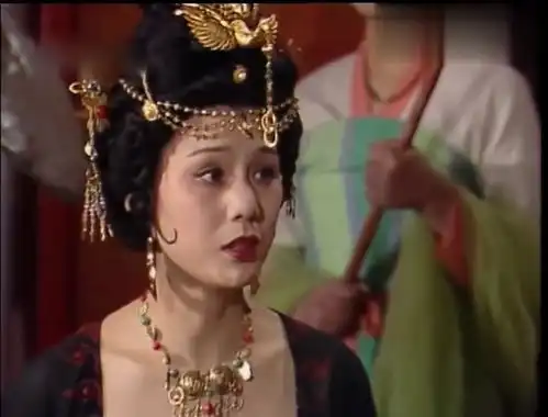 唐明皇皇上明示武惠妃,不要再干预朝政,惠妃八面玲珑曲意逢迎