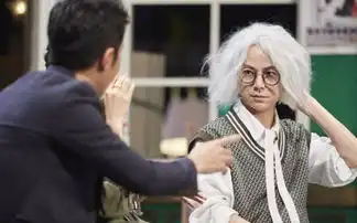 杨幂微博粉丝破一亿,仅排名第三,第一是谢娜,第二令人意想不到