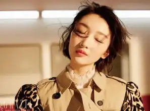 周冬雨新剧照曝光,留寸头十分帅气,网友撞脸易烊千玺了
