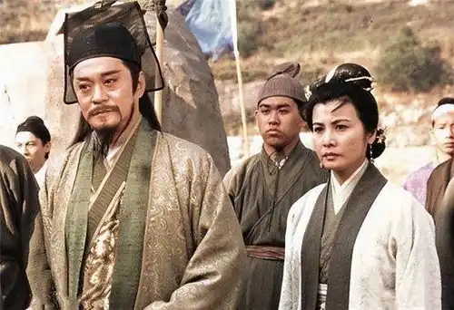 笑傲江湖中,人人争抢辟邪剑谱,为何却没人抢独孤九剑
