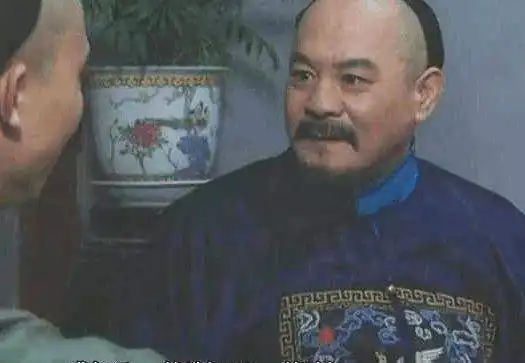 雍正王朝从李卫和李绂的一次会面看俩人为人处世的差距