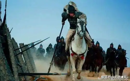 三国时代最忠心的5个人,卧龙排第3,第1名因关羽太出名而被忽略
