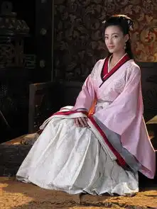 春晚四美造型曝光佟丽娅马苏秦岚王丽坤古装盘点

