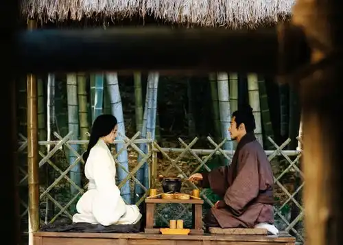 杨颖又一古装戏杀青,一改过往干瞪眼演技,这次的眼神绝了