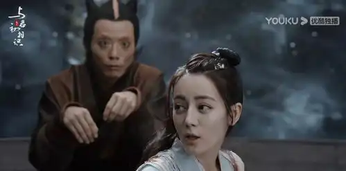 不仅出演与君初相识,陈志健还是黄宗泽欧阳震华的健身教练