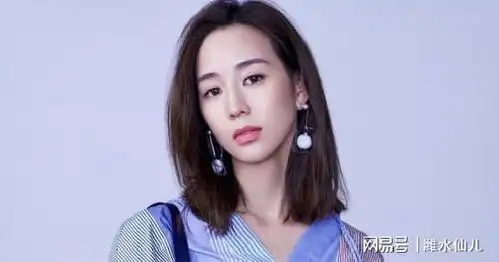 张钧甯为否认割了双眼皮,晒出童年照片,真拼
