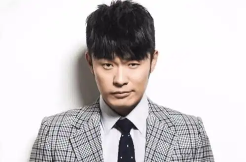 爱情公寓大电影即将上线,曾小贤和吕子乔这两人戏里戏外差别真大

