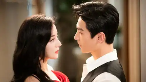 于途长得还可以,乔晶晶大街上随处可见
