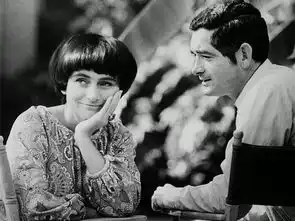 多少齐刘海的女人,狂起来能一个打十个